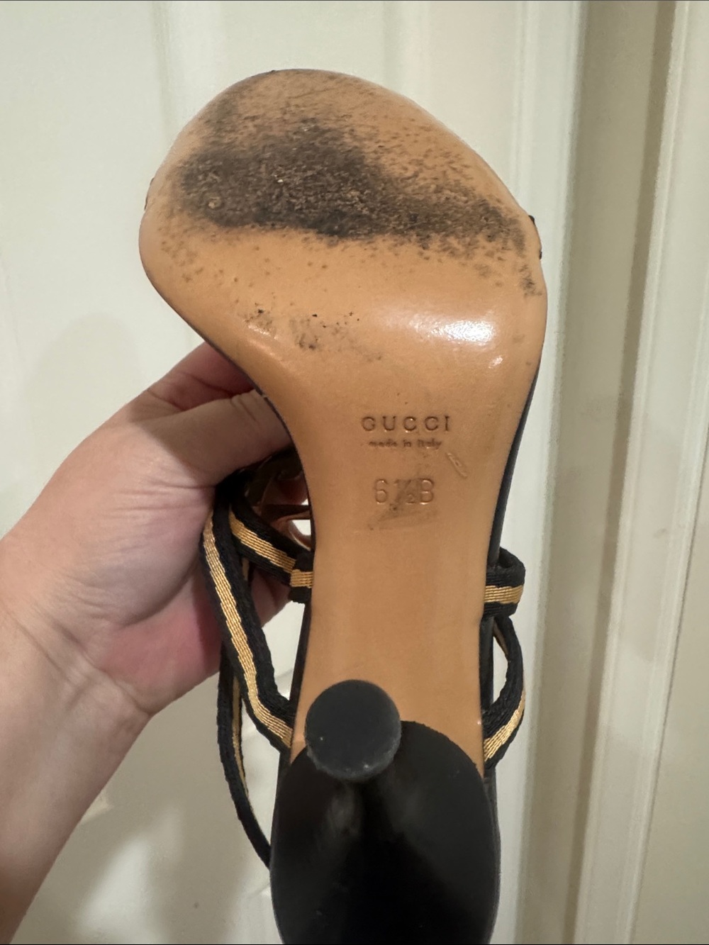 Gucci/Black Leather/Gold FabricT-Strap Heels/Buckle @ Ankle/GOLD GG Accent! 6.5! - Picture 6 of 16